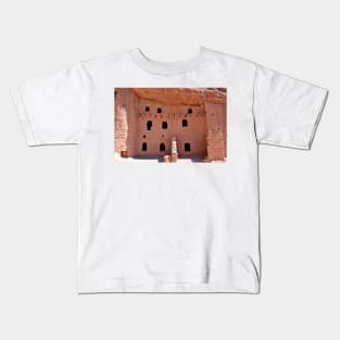 Manitou Cliff Dwellings Study 10 Kids T-Shirt